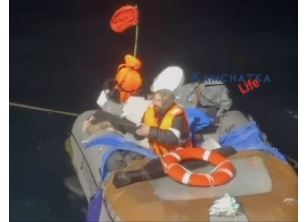 A whale-watcher shares survival story after being lost at sea for 67 days.