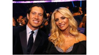 Vernon Kay and Tess Daly's romance linked to Britney Spears.