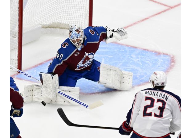 A seasoned NHL goalie believes that Avalanche's Alexandar Georgiev is feeling a bit uneasy.