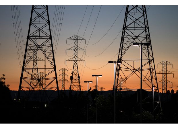 PG&E warns of planned power outages in Bay Area due to high fire risk.