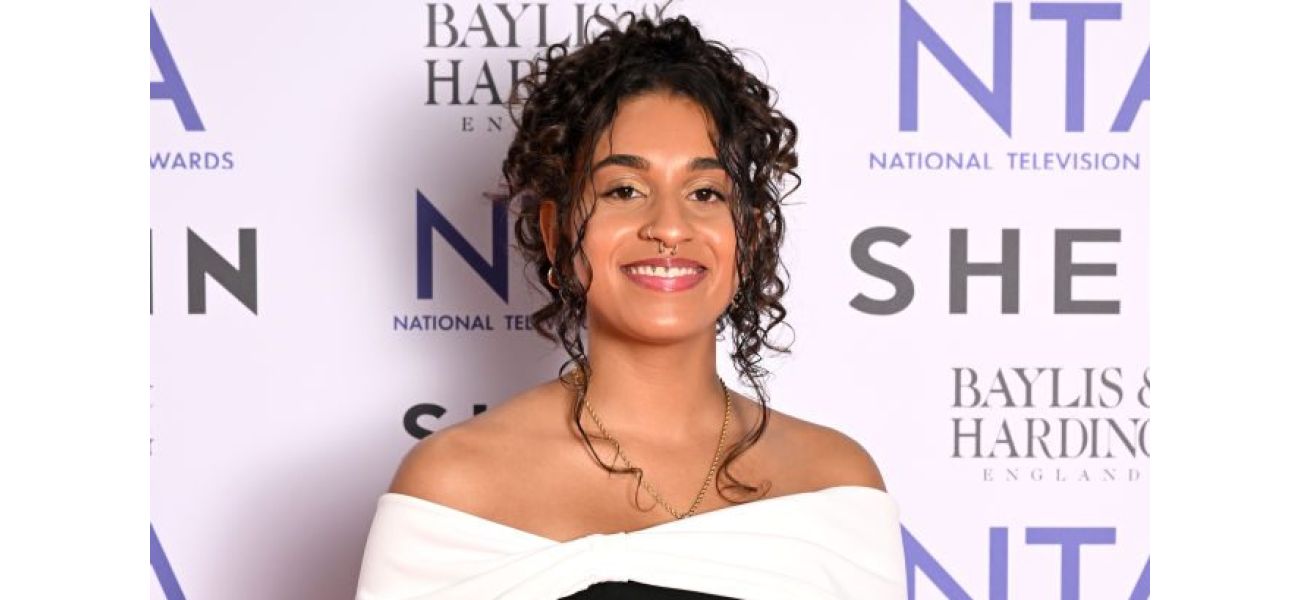 Who is the actress portraying Avani Nandra-Hart on EastEnders and what is her age?