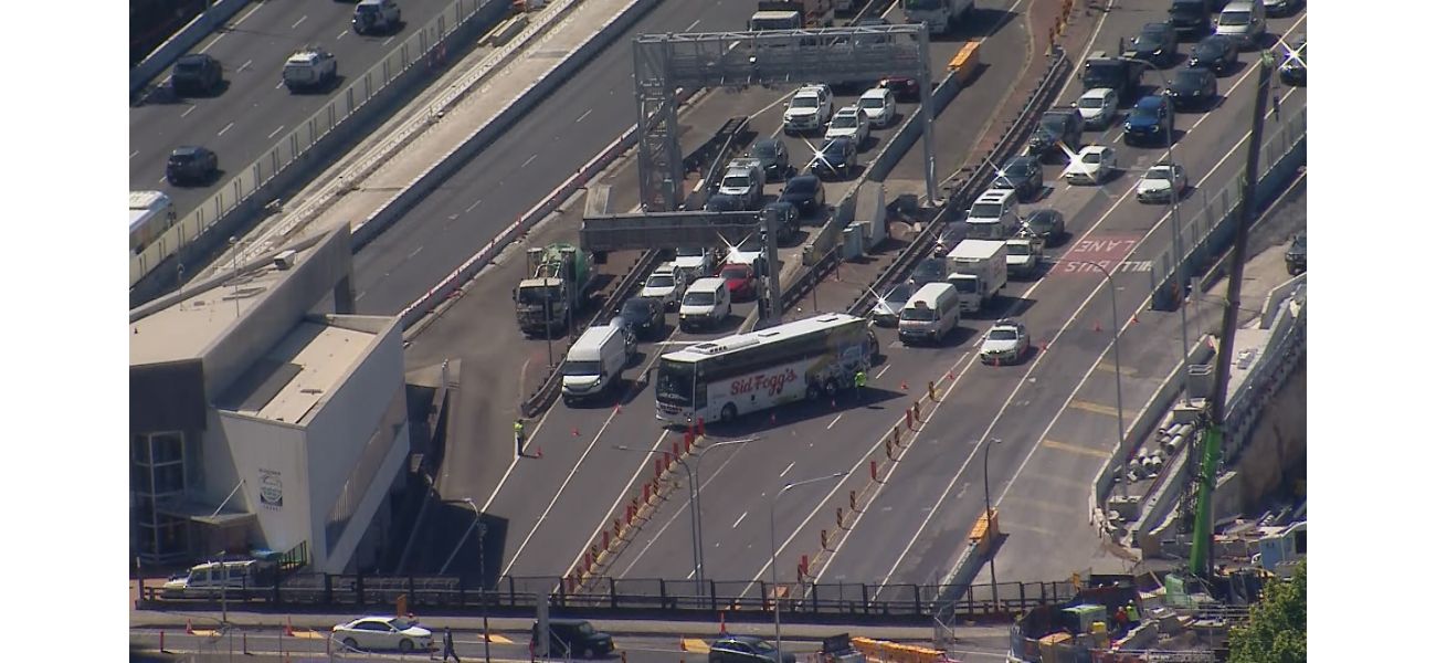 Fatal crash on Sydney Harbour Bridge involving multiple vehicles results in death and serious injuries.