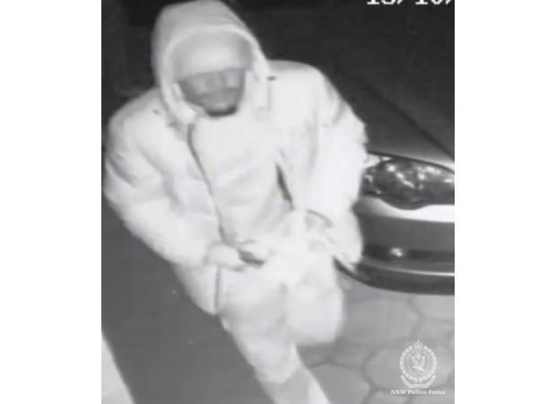 CCTV footage captures two men breaking into a Sydney home.