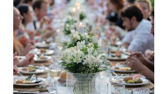 I received poor quality food at a wedding due to my lower socioeconomic status.