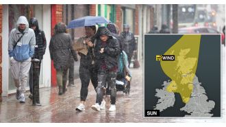 A map illustrates the areas in the UK that will experience severe 80mph winds, posing a threat to life this weekend.