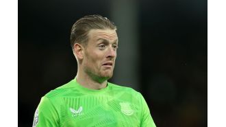 Liverpool legend faces backlash from Jordan Pickford’s colleague over harsh critique.