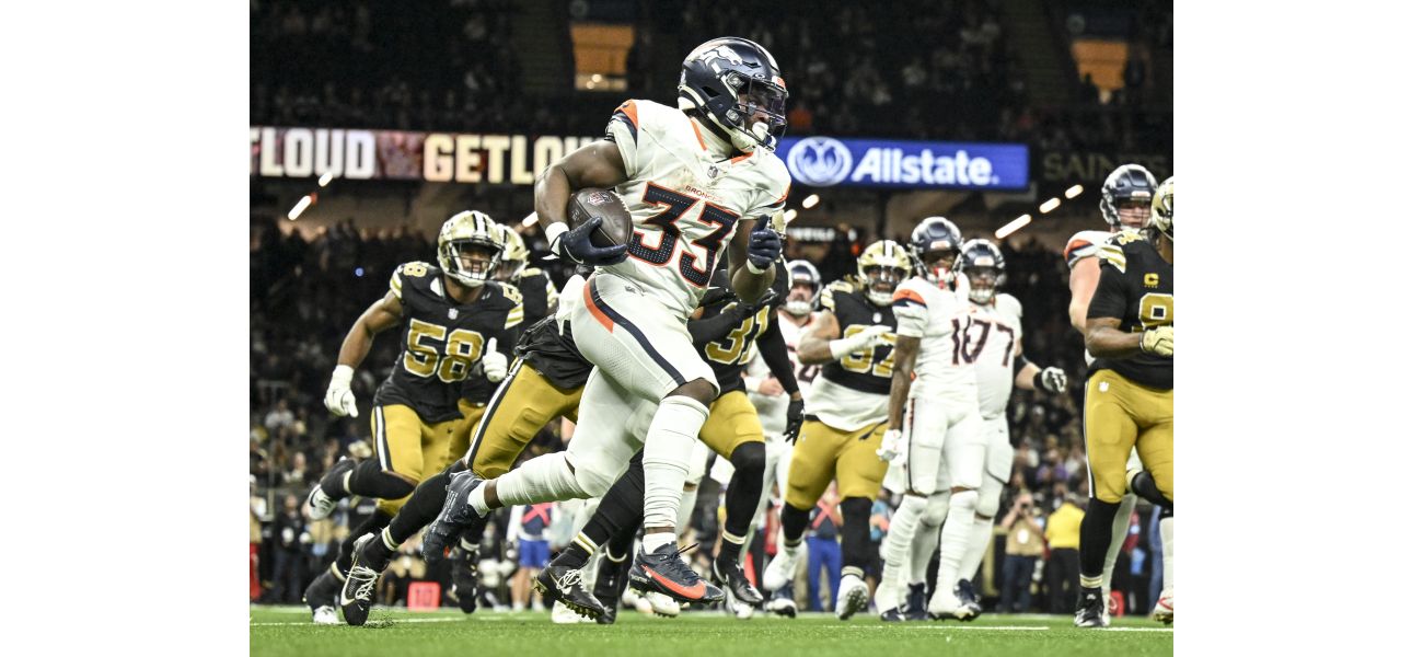 Denver Broncos dominate the New Orleans Saints 33-10 in week 7 of the NFL season.