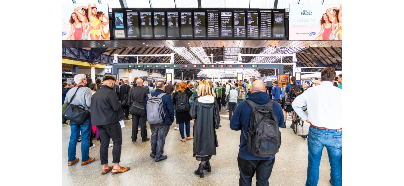 Signal malfunction causing ongoing train disruptions for over 24 hours.