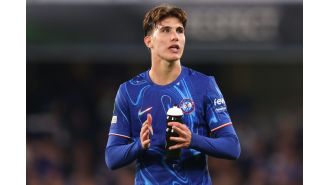 National team coach urges Chelsea player to depart club during January transfer period.