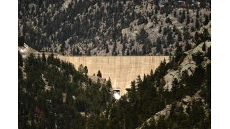 A judge rules that the expansion of Gross Reservoir dam by the government violated environmental law.