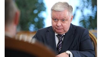 The trusted aide of Putin, who was considered his close confidant, died in mysterious circumstances after sustaining a neck injury.