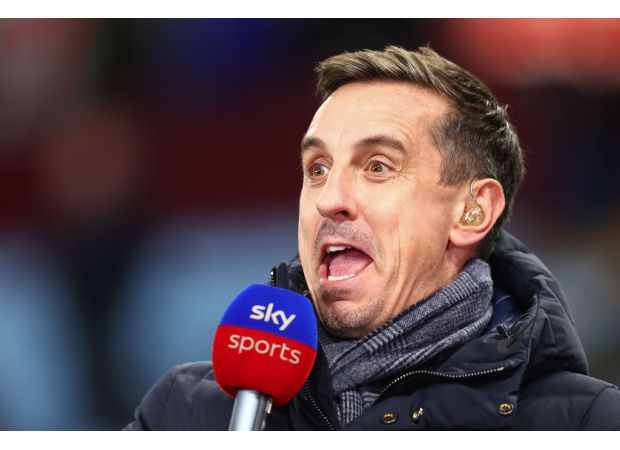 Despite being teammates, Arsenal great discusses longstanding feud with Gary Neville.