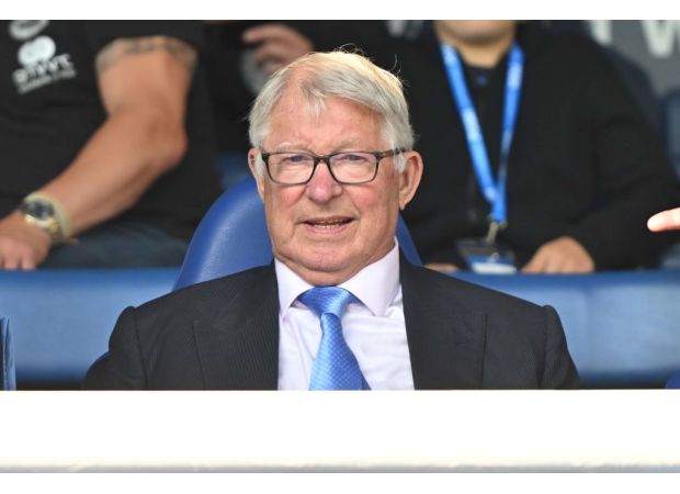 Ferguson shares true reason for Man Utd departure.