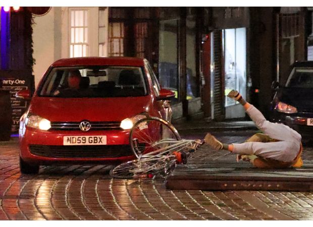 EastEnders actress caught in scary car crash as she returns to television.