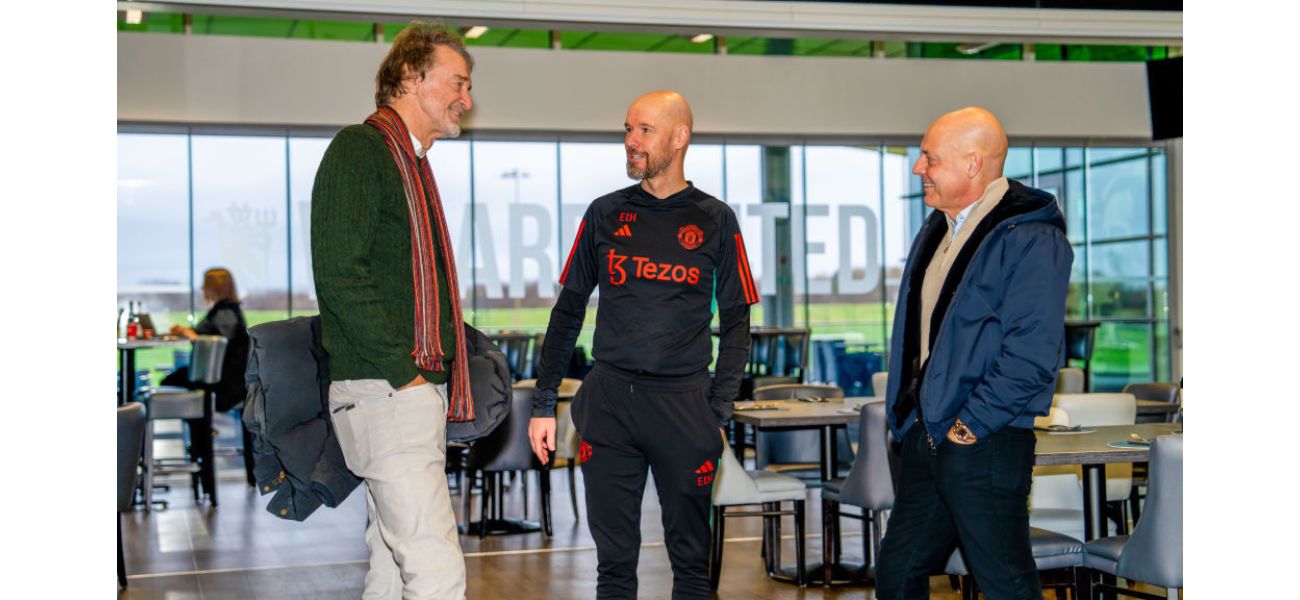 Manchester United players were visibly unimpressed during a meeting with INEOS's chief, showing their disapproval through eye-rolling and head-shaking.