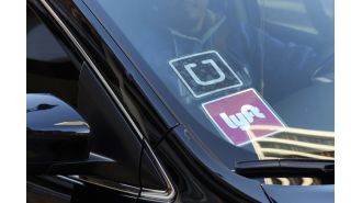 Man arrested for attempted murder after taking Lyft following alleged shooting of three people in Alameda.
