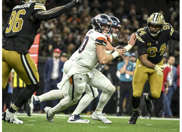 Renck suggests giving Broncos rookie QB Bo Nix time before criticizing his throwing abilities.