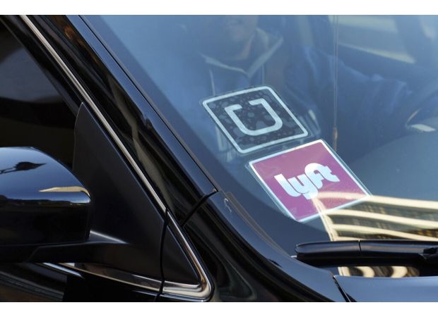 Man arrested for attempted murder after taking Lyft following alleged shooting of three people in Alameda.