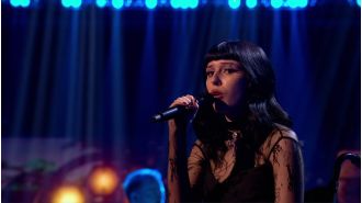 Contestant on The Voice UK went partially blind from singing too intensely in the semi-finals.