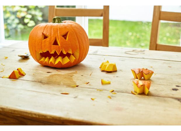 Tips for preserving your Halloween pumpkin: choose the right time to carve and follow these tricks for a longer-lasting decoration.