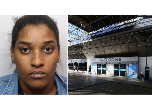 Mother detained at airport for sharing vacation pictures with border patrol.