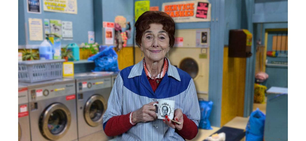 Fans of EastEnders are surprised to find out that June Brown, who plays Dot Cotton, also had a role in Coronation Street.