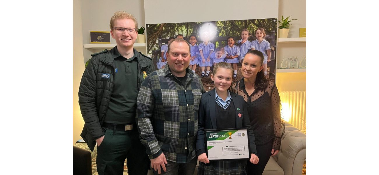 A 10-year-old girl called 999 and begged to save her mom, fearing she would lose her.