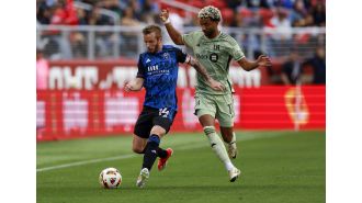 The SJ Earthquakes' chances of a strong ending are ruined as they lose to LAFC in their final MLS game, despite starting with an early lead.