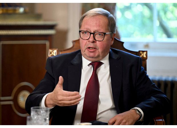 Russian diplomat dismisses Kremlin involvement in Salisbury attack, finds idea amusing