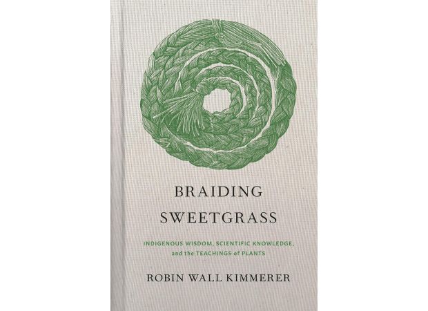 Readers give brief reviews of 