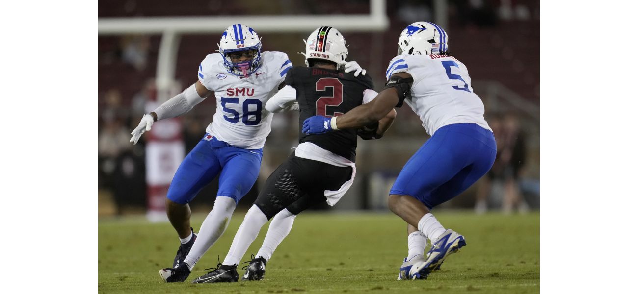 Stanford makes QB switch in big loss to SMU, but slow offense still needs spark.
