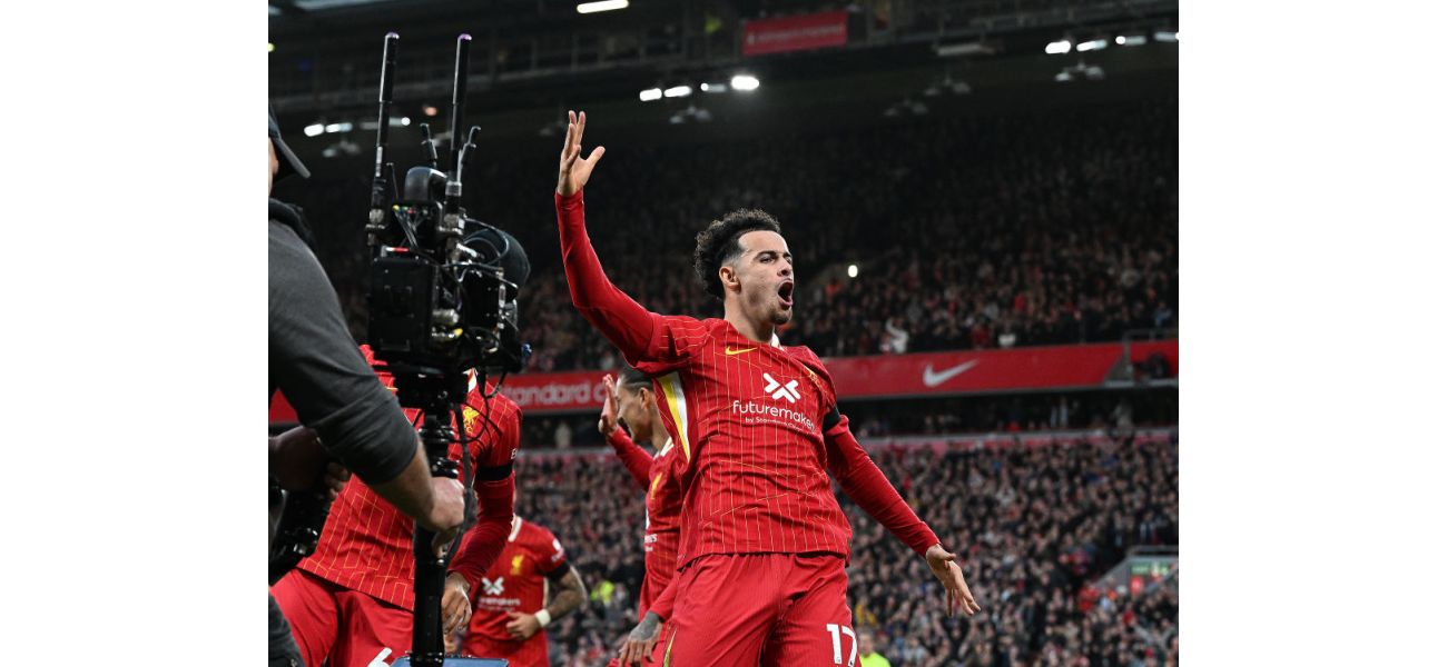 Jamie Carragher believes Curtis Jones' form has shown that Liverpool do not need to sign Martin Zubimendi in the January transfer window.