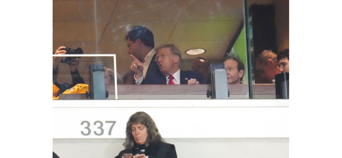 Trump visits Jets-Steelers game after busy weekend.