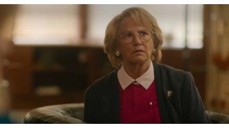 Famous 90s TV star, known for soap operas, looks completely different in Rivals.