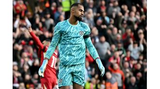 Enzo Maresca believes Chelsea needs to replace a certain player after their loss to Liverpool.