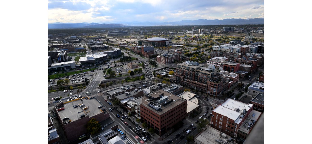 City Council approves construction of skyscrapers near arena for Nuggets and Avs.