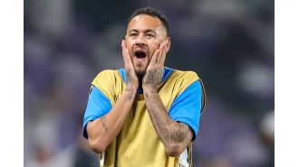 Neymar praises Chelsea player for surpassing his record and hopes they will continue to perform well.