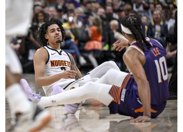 Renck and Keeler debate whether Julian Strawther can provide the much-needed scoring for the Nuggets' bench.