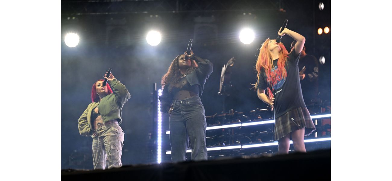 Famous 00s pop group reveals upcoming UK tour, following their epic Glastonbury performance.