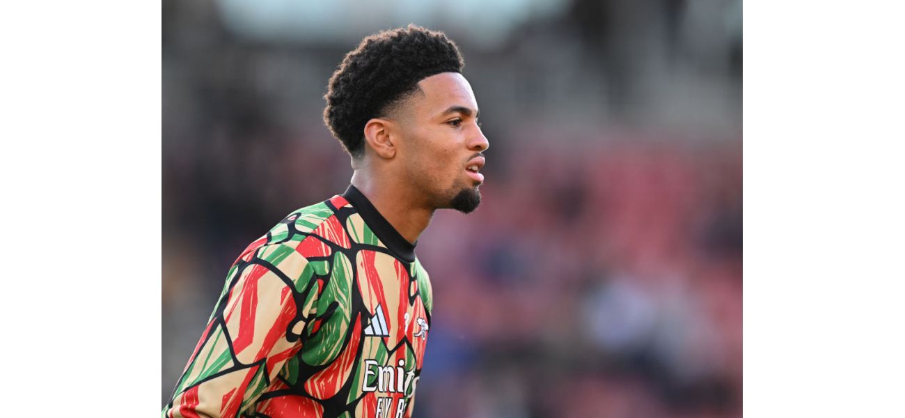 Ian Wright believes that young player Ethan Nwaneri should have been given a starting position in the game against Bournemouth.