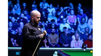 Professional snooker player Luca Brecel is continuing his unconventional training methods at the Northern Ireland Open.