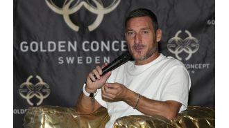 Former football star from the 90s hints at returning to play in Serie A at the age of 48.