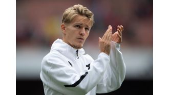 Odegaard criticizes decision to red card Saliba during Arsenal's match against Bournemouth as 