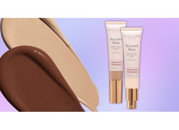 Get a flawless, photo-ready look with this dewy foundation - it boosts my confidence in my skin.