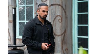 EastEnders killer Ravi has chosen his next victim and is planning to exact violent revenge.