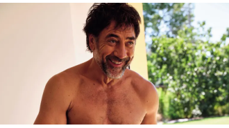 At 55 years old, Javier Bardem stuns in topless photos that make him look like a man half his age.