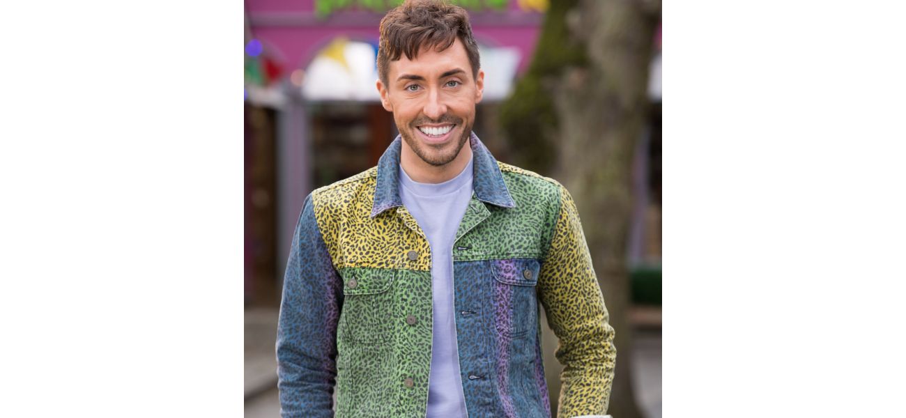 Former Hollyoaks actor throws shade at the show when responding to a fan's question.