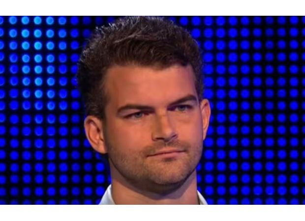 Viewers worried about contestant's face injury on The Chase.