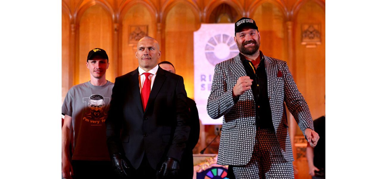 Fury and Usyk criticized for awkward press conference.
