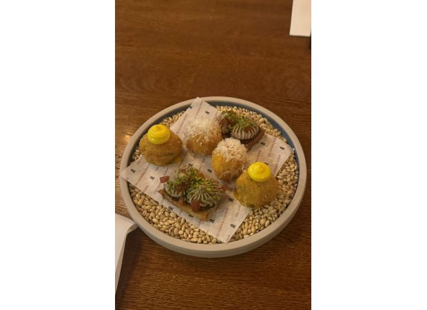 Loveable Rogue in Strathbungo is a charming and endearing spot to grab a bite to eat.